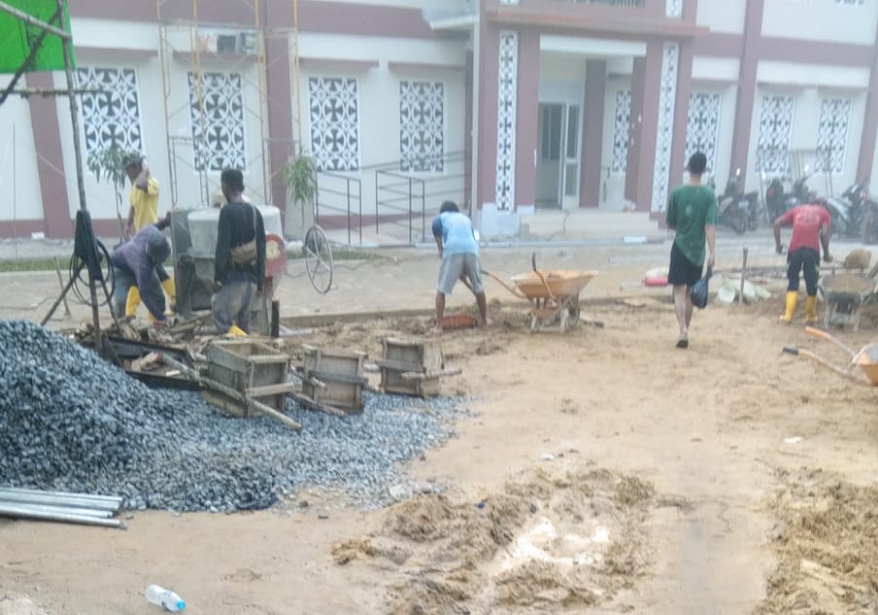 Dipertanyakan Proyek Pembangunan Rumah