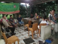 Kapolsek Sengah Temila Sambangi Warga, Ajak Bersama Jaga Keamanan Menuju Pemilu 2024