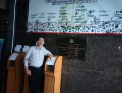 LSM FP2KP MENDESAK KEJATI SULSEL UNTUK MENGUSUT TUNTAS DUGAAN PENYALAGUNAAN KEWENANGAN DI LINGKUNGAN DINAS PENDIDIKAN DAN KEBUDAYAAN KABUPATEN PINRANG.