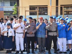 Berikan Wawasan Kebangsaan Go To School Satbrimob Polda Kalbar 