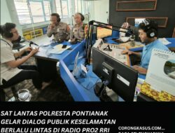 Sat Lantas Polresta Pontianak Gelar Dialog Publik Keselamatan Berlalu Lintas di Radio Pro2 RRI Pontianak