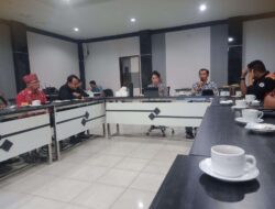 Wali Kota Singkawang Pimpin Rapat  Aksi Pemasangan Bendera Merah Putih Serentak Kota Singkawang