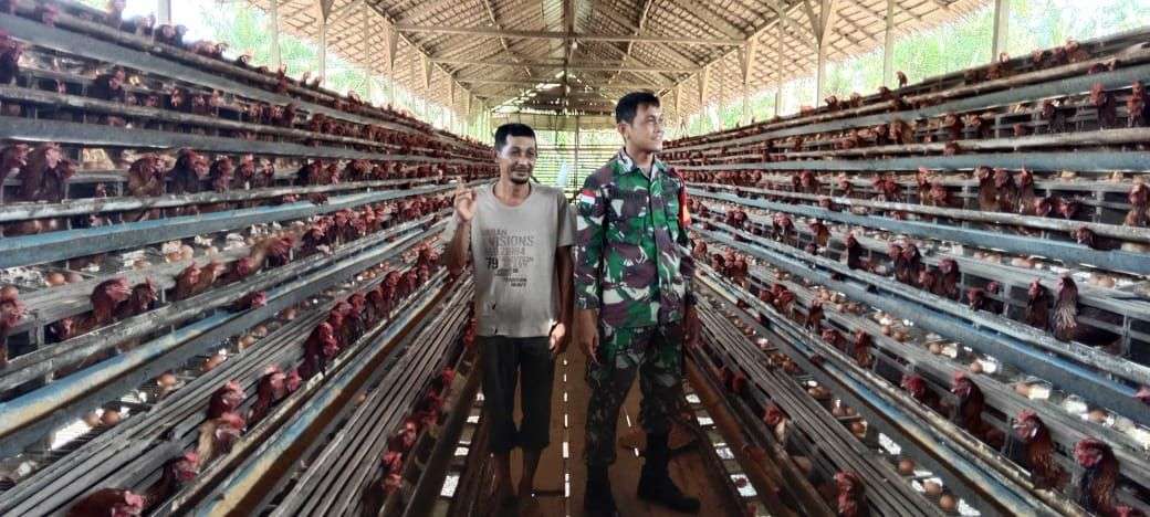 Babinsa Laksanakan Komsos Bersama