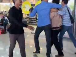 Ketua Koperasi Berkah Bersama Arafah Disambut Kekecewaan Calon Jemaah di Bandara Supadio