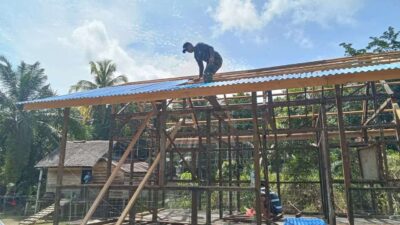 Semangat Membara, Satgas TMMD Ke-127 Kodim 1203/Ketapang Percepat Bedah Rumah Warga